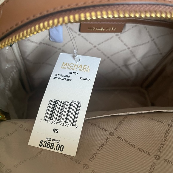 Michael Kors backpack - Picture 3 of 8